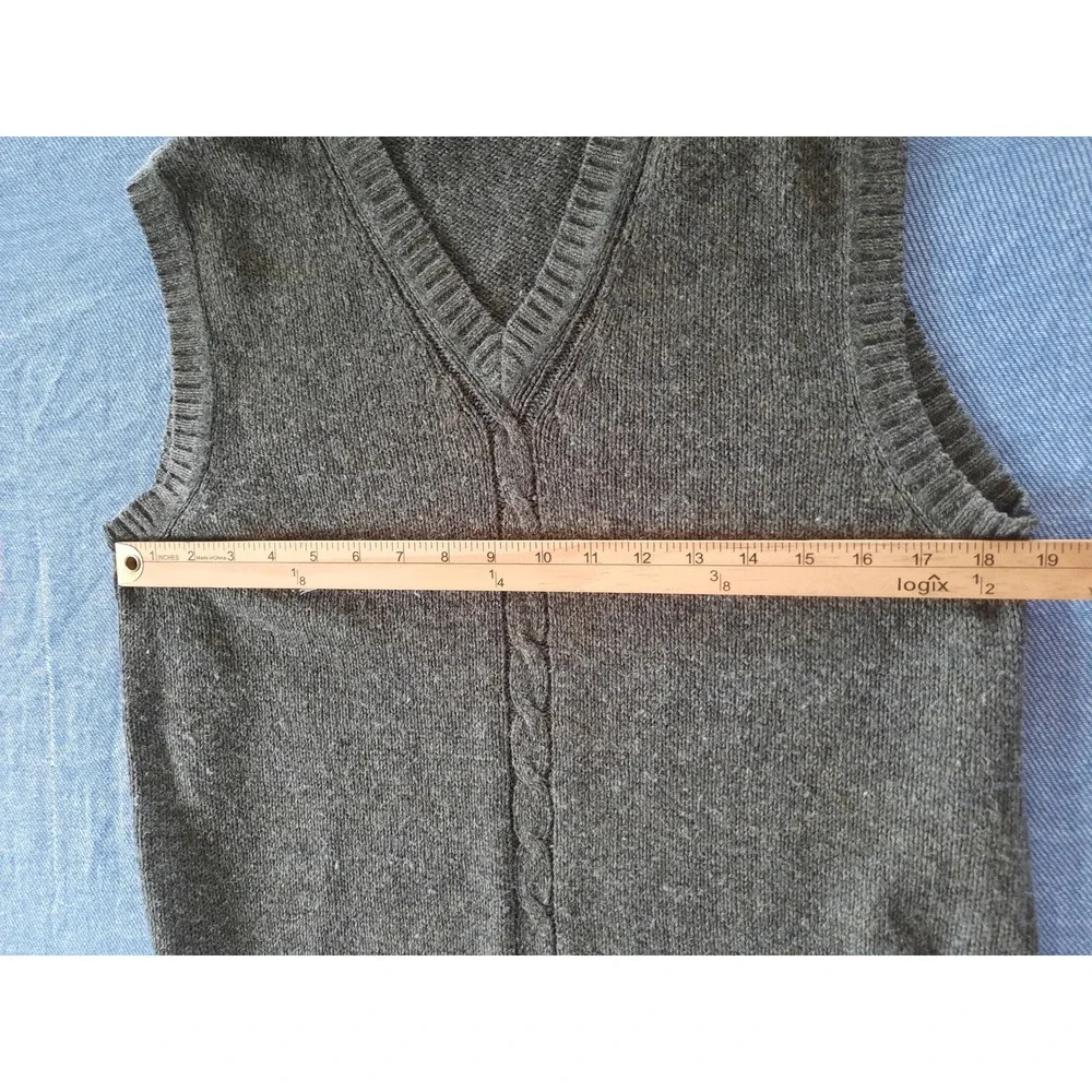 Generra Vintage Men Sweater Vest Brown Olive V-Neck Cable Knit Wool Blend Small